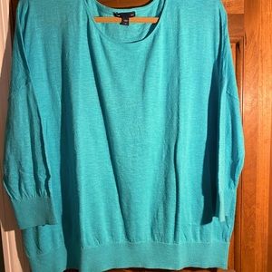 Women’s GAP Drop Sleeve Lightweight Sweatee
